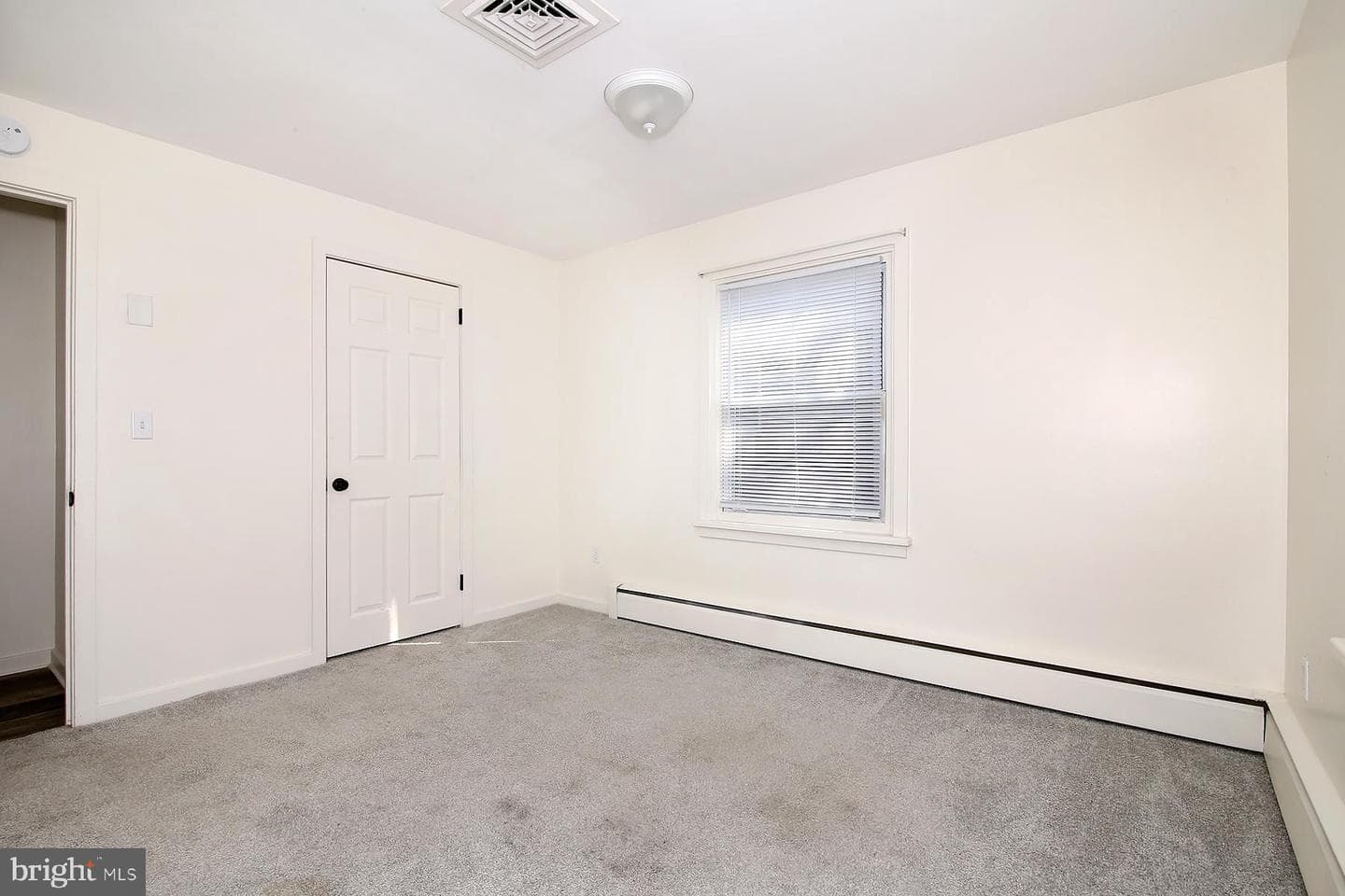 900 State Drive photo 20