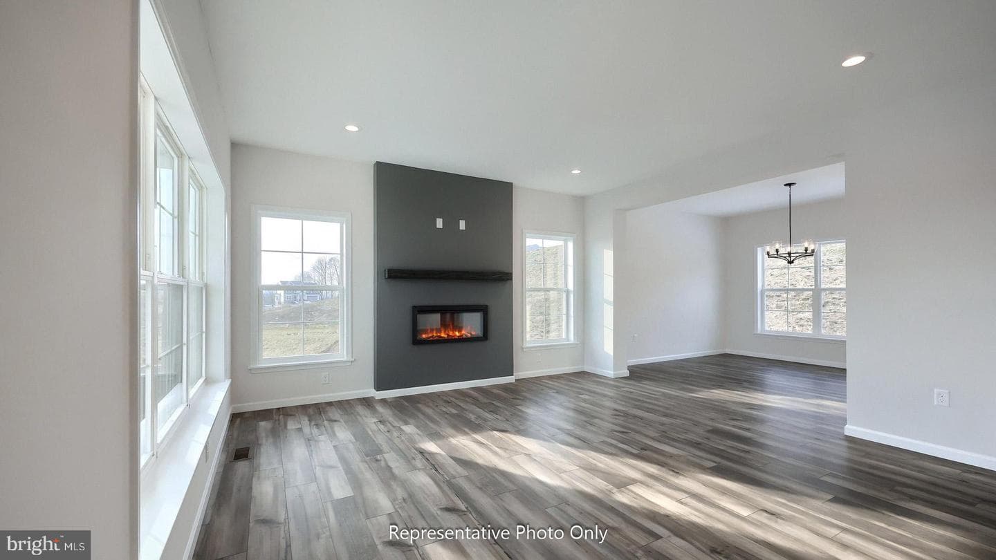 641 Sunset Boulevard photo 16