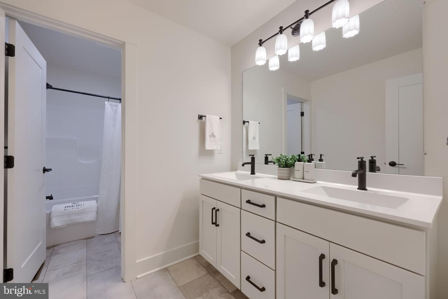 421 Cannon Way photo 45