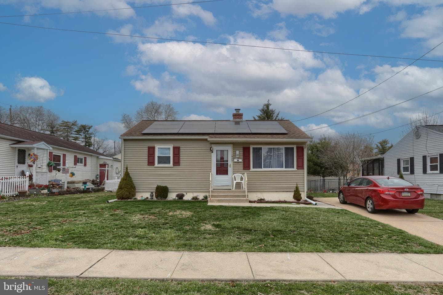 1425 Poplar Street photo 2
