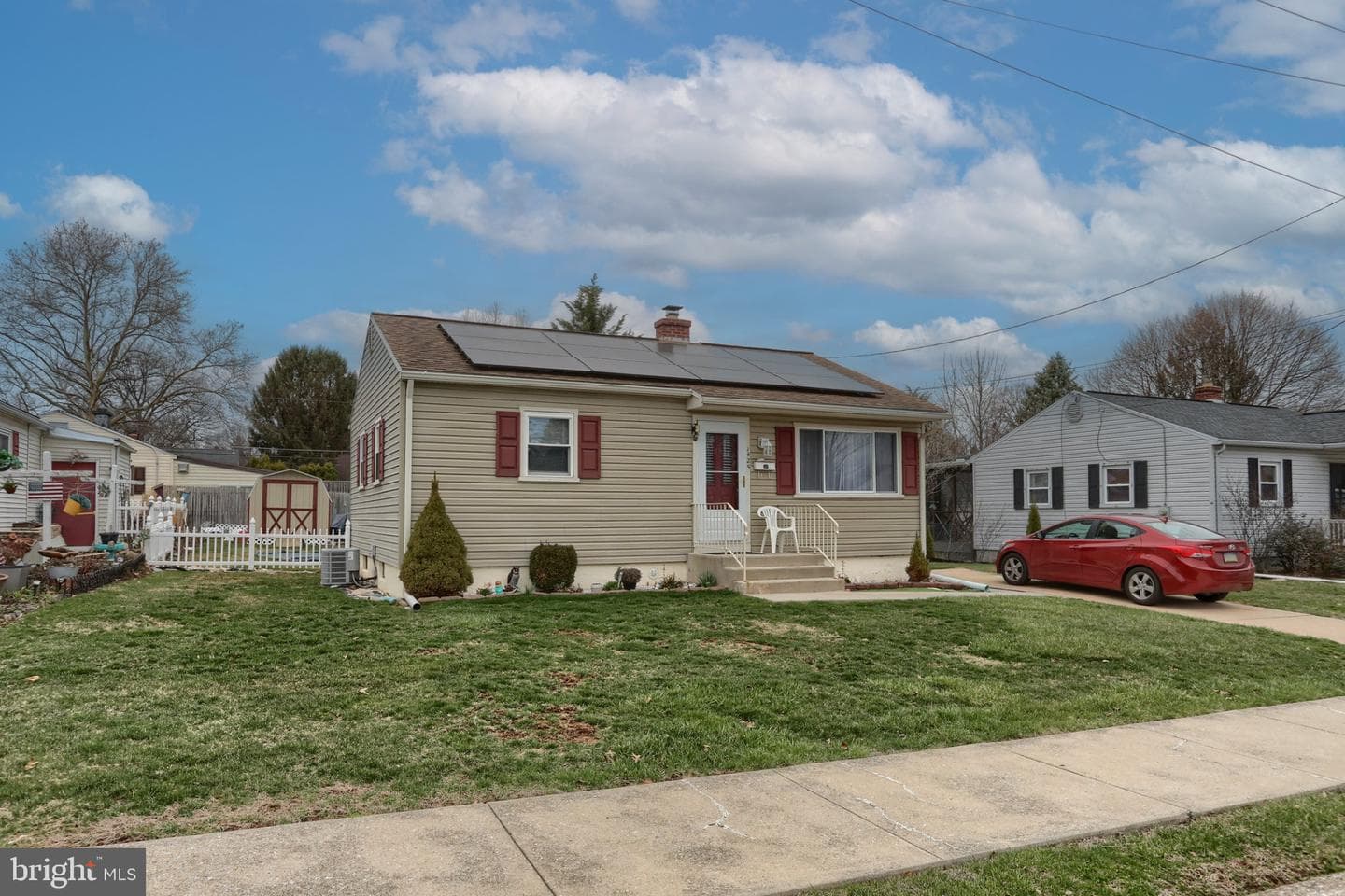 1425 Poplar Street photo 3