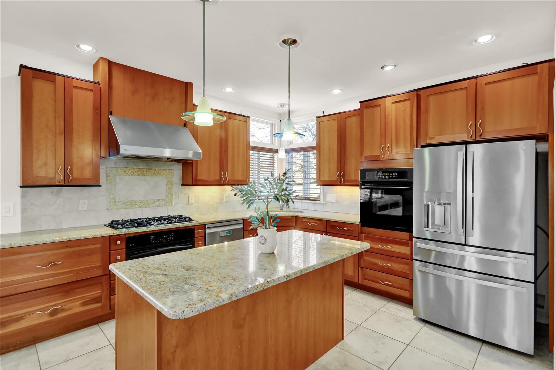 1026 Glenwood Ln L-0254 photo 19