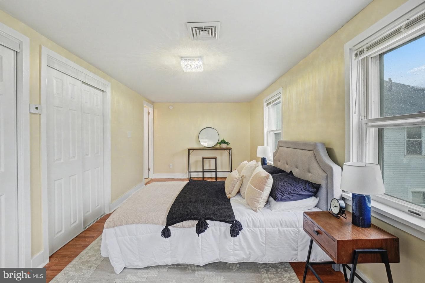 808 Locust Street photo 27
