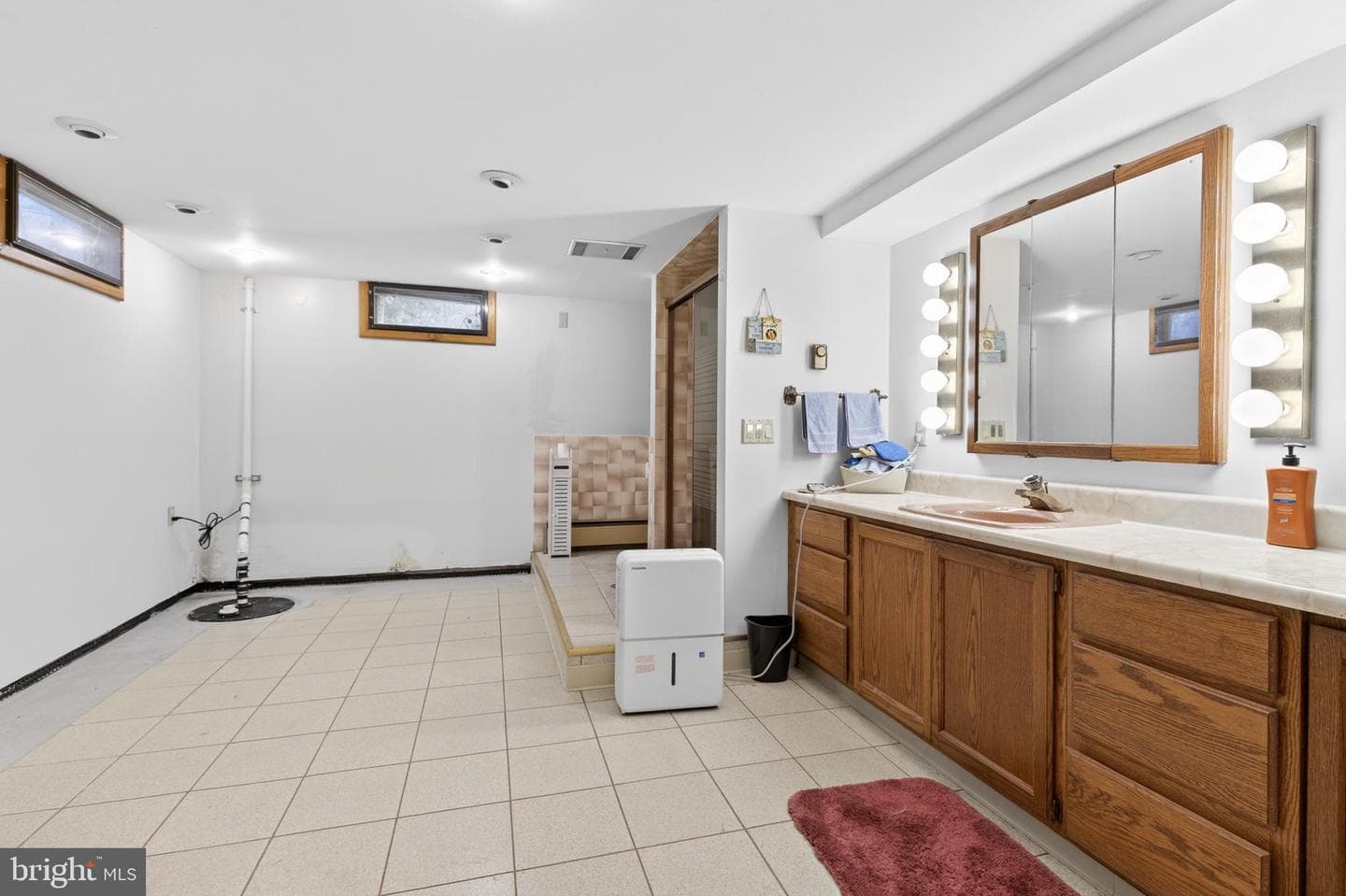 1099 Cedar Crest Drive photo 36