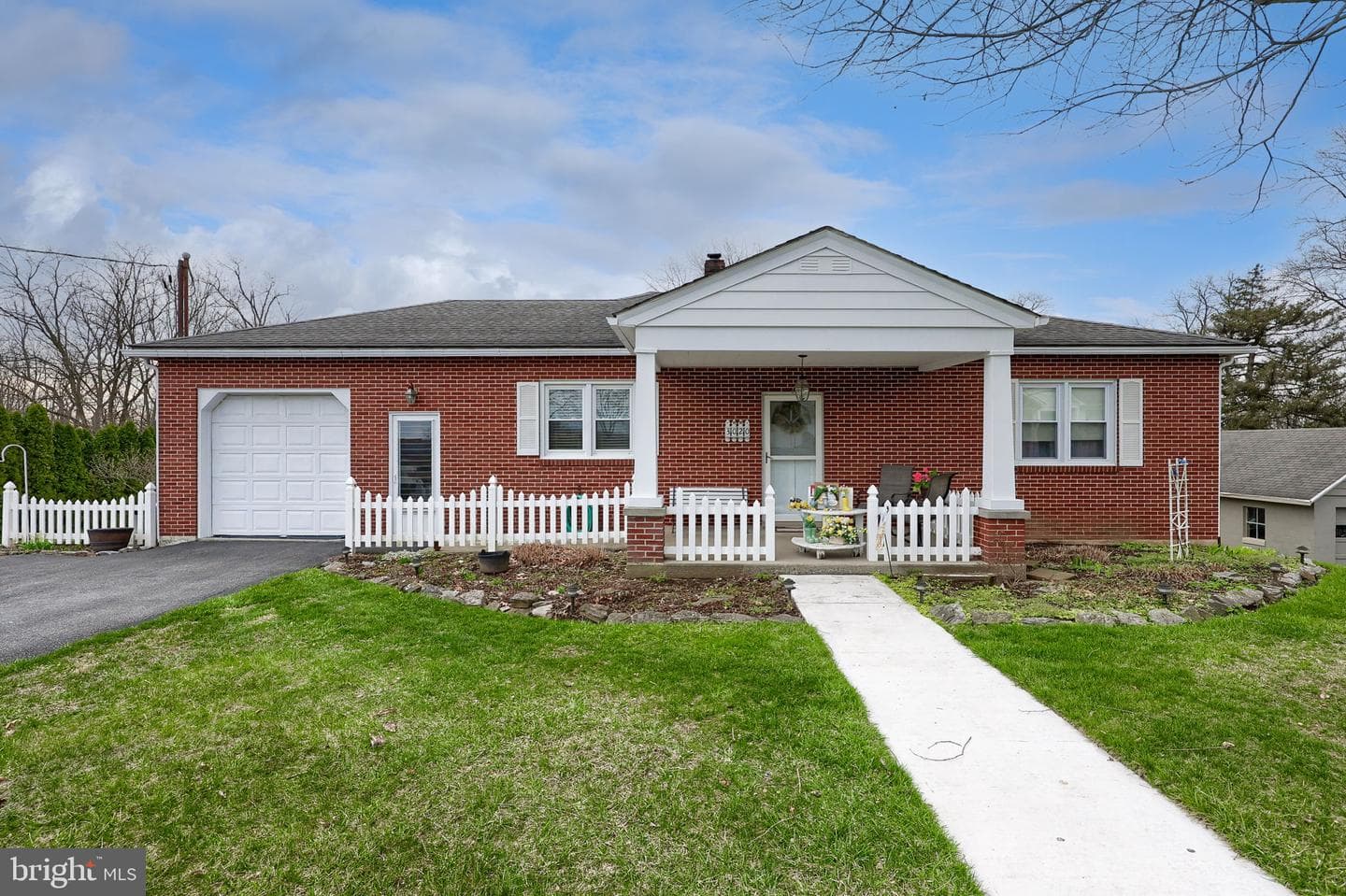 3020 Tunnel Hill Road, Lebanon