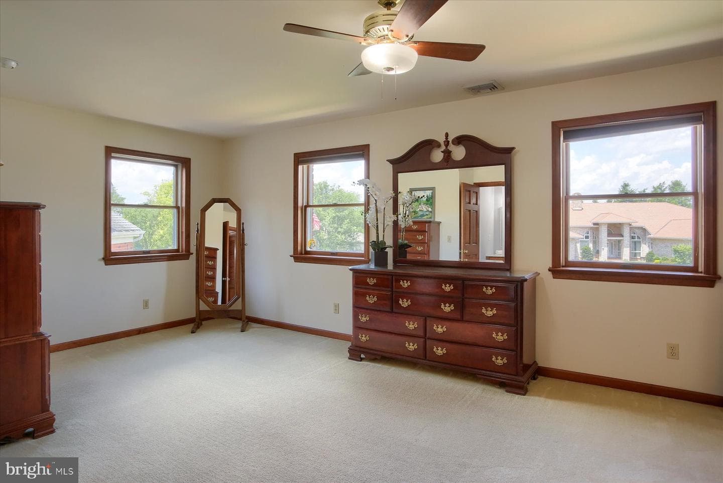 324 W Orchard Drive photo 35