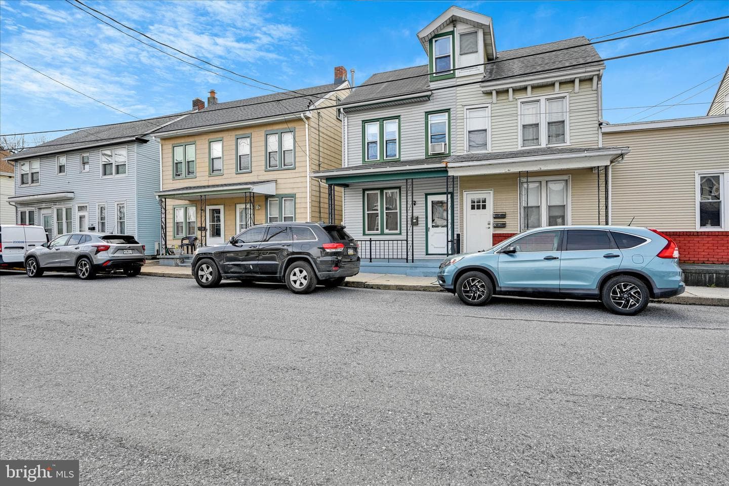 2210 Lehman Street photo 2
