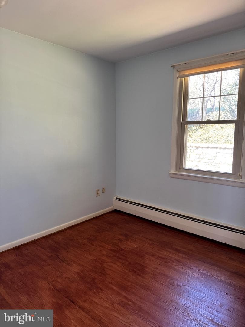 3319 Hillside Drive photo 9