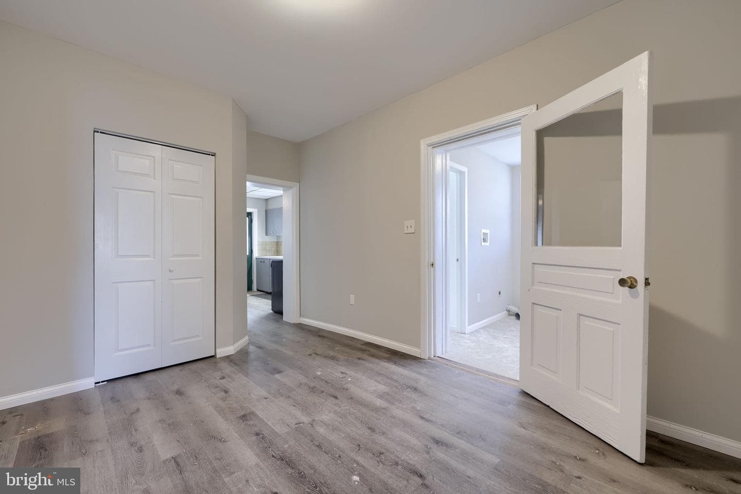 719 Hill Street photo 33