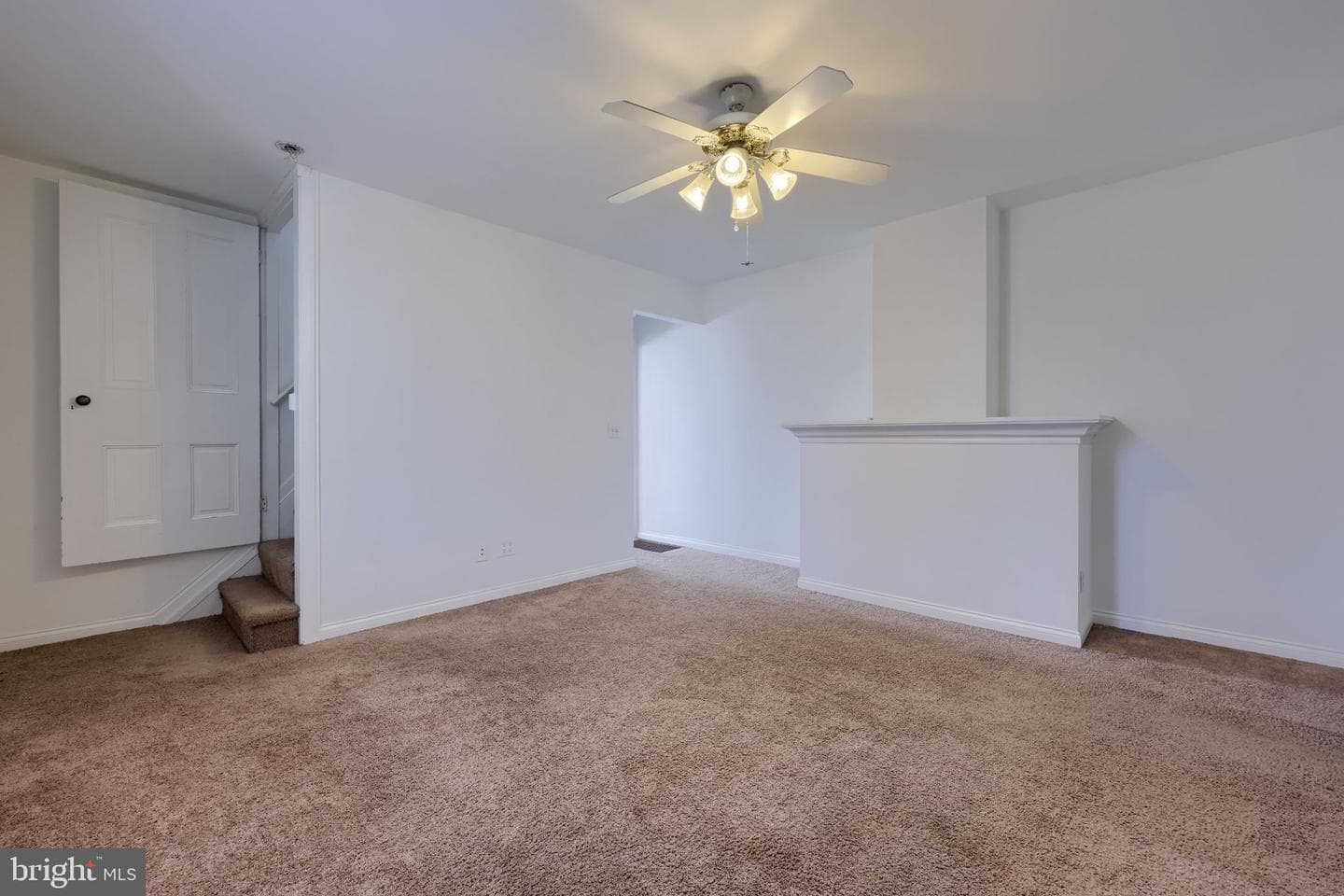 719 Hill Street photo 50