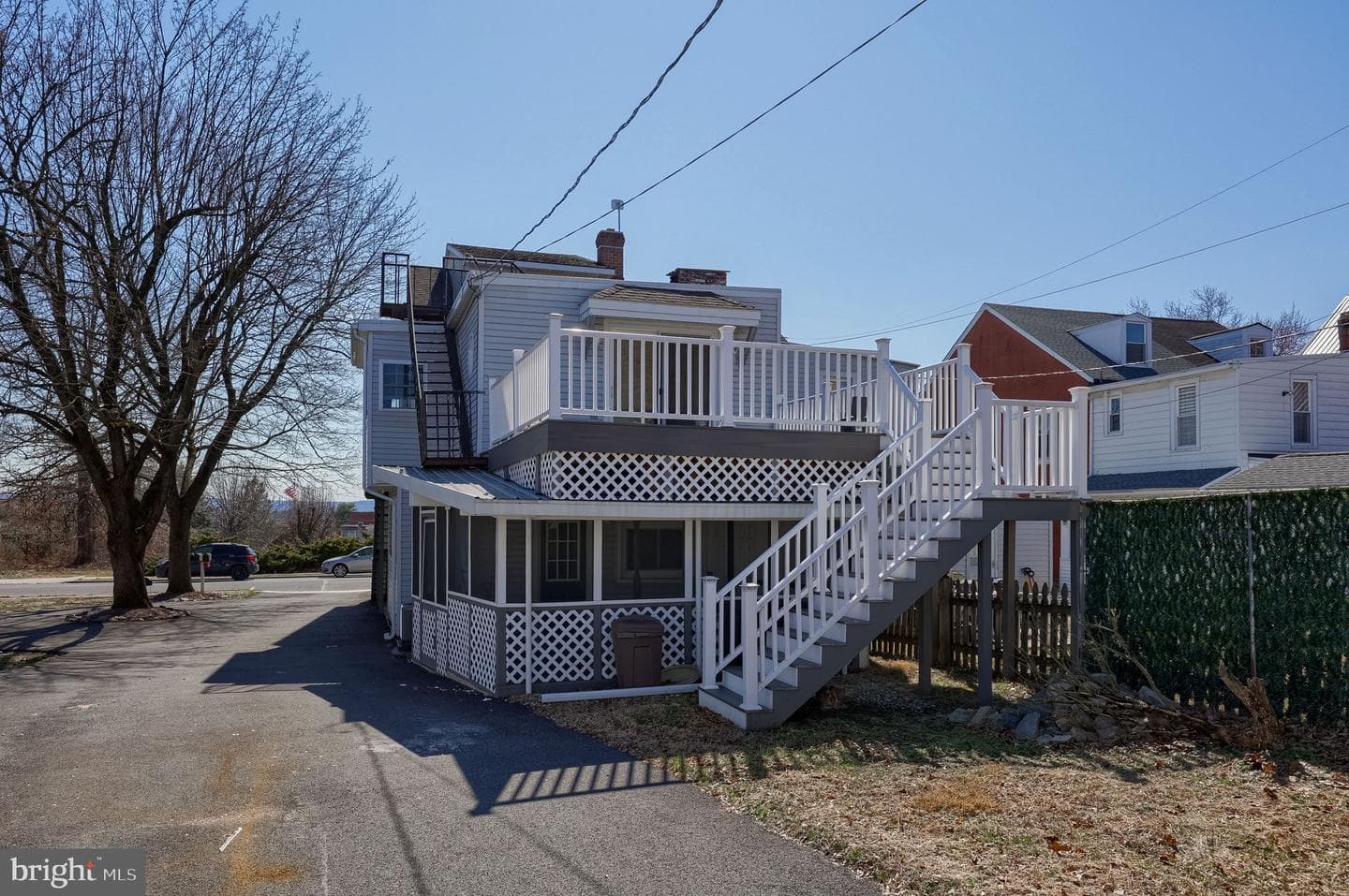 719 Hill Street photo 73