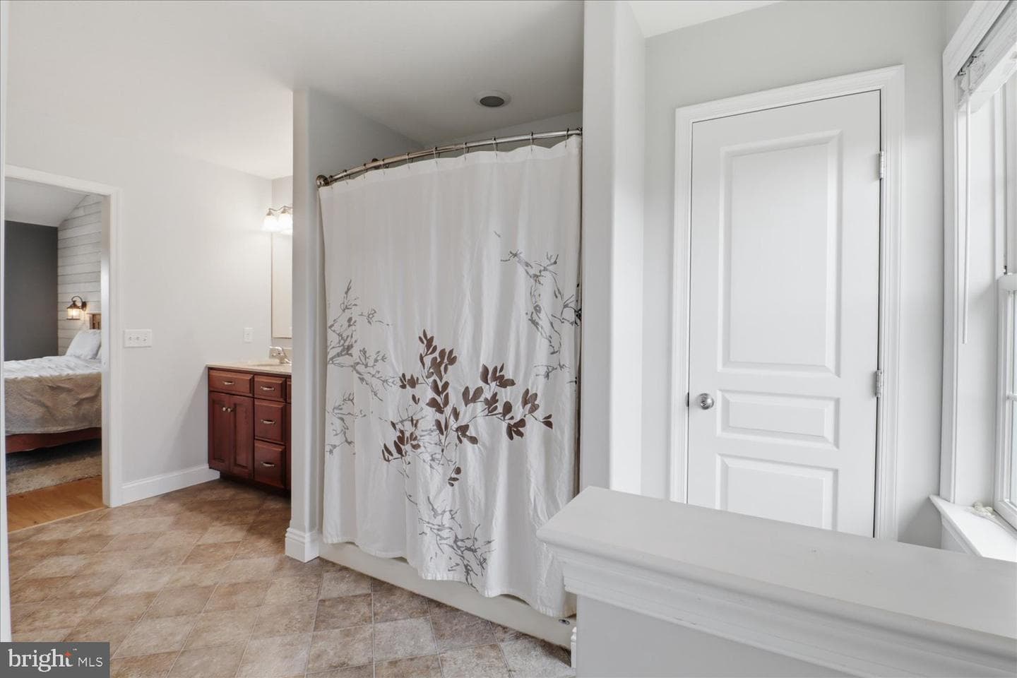 141 Bell Road photo 27