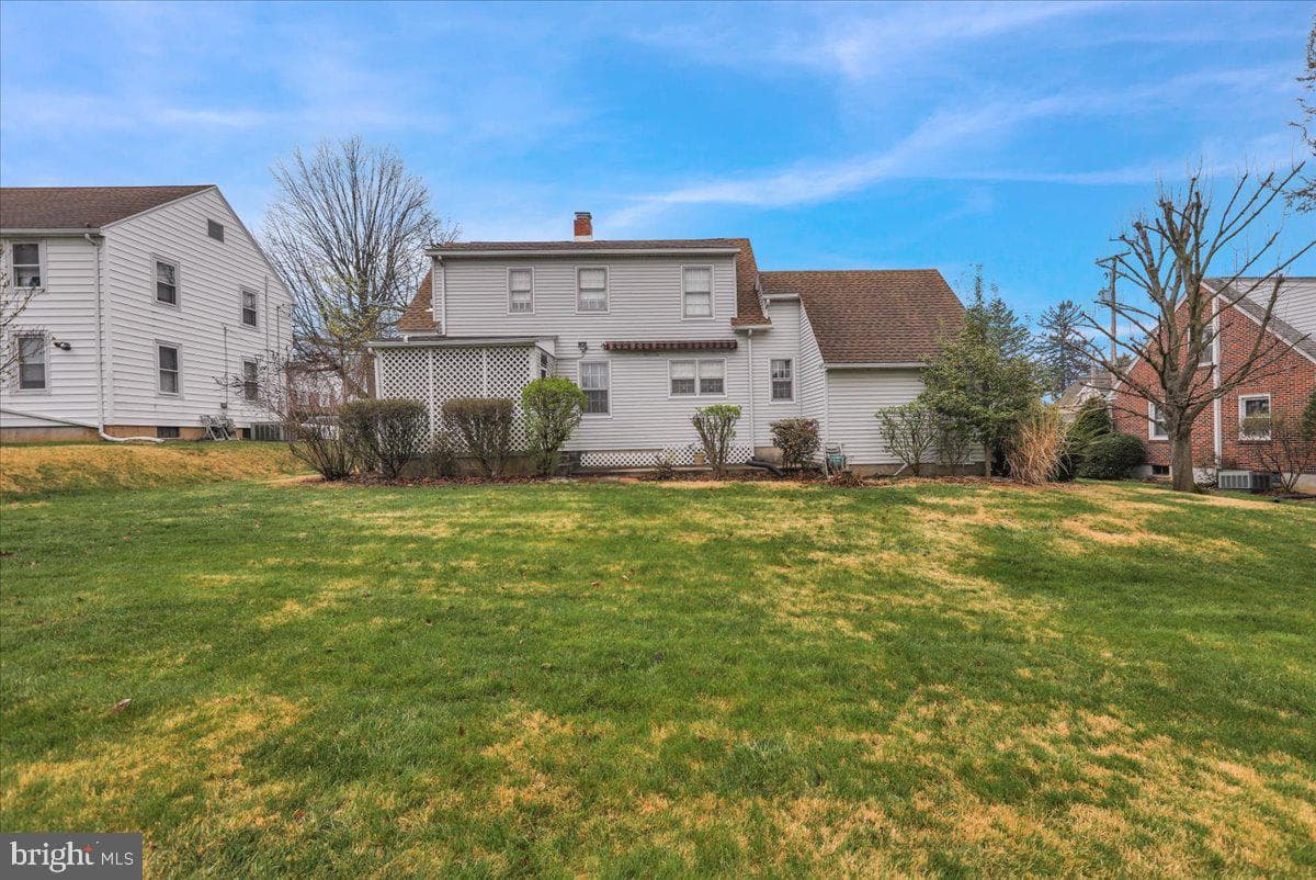 618 Smith Avenue photo 44