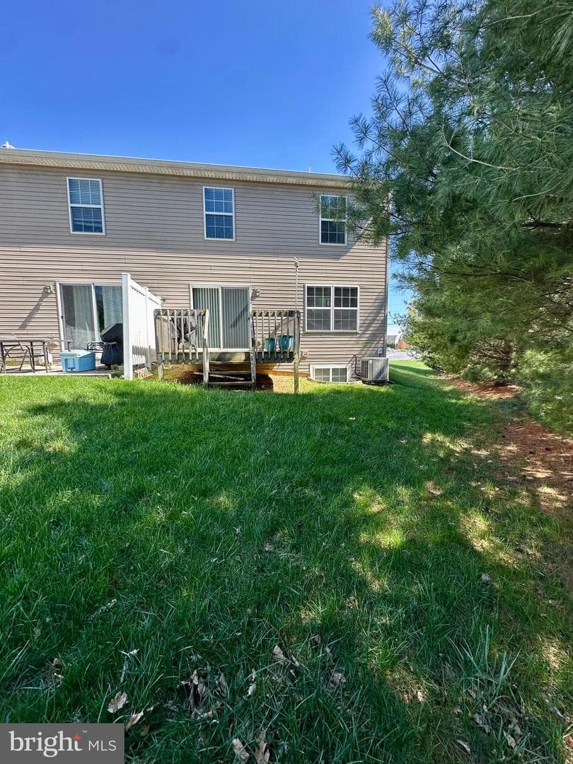 101 Wheatstone Ln L-0062 photo 45