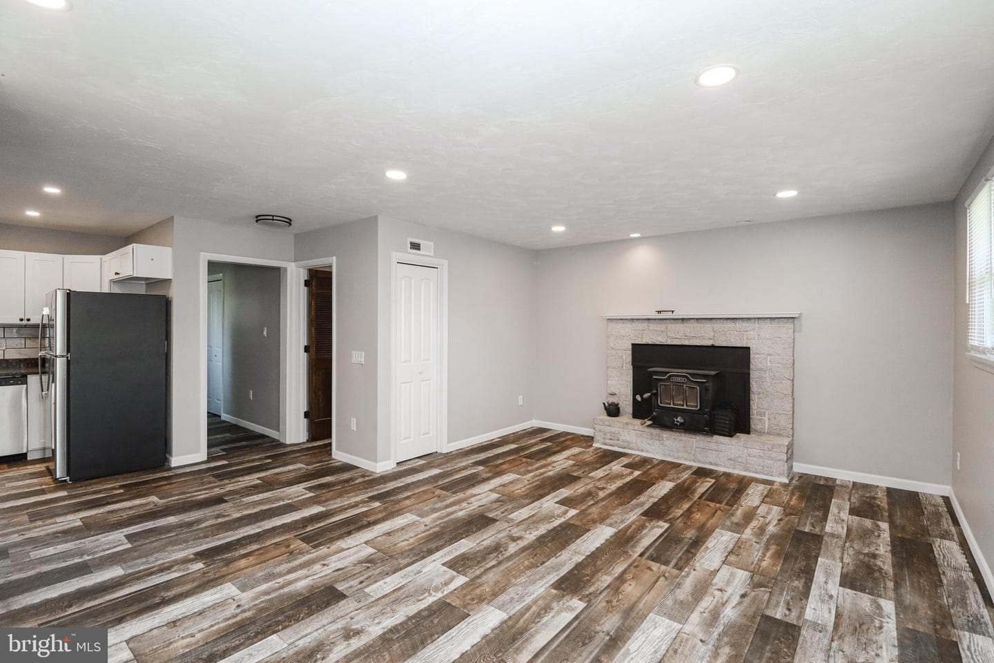 426 Edgewood Drive photo 14
