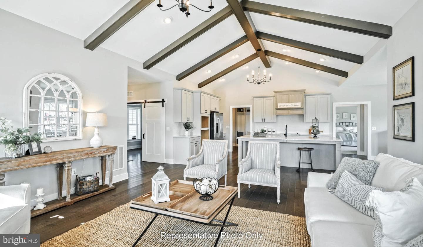 552 Bella May Circle photo 6