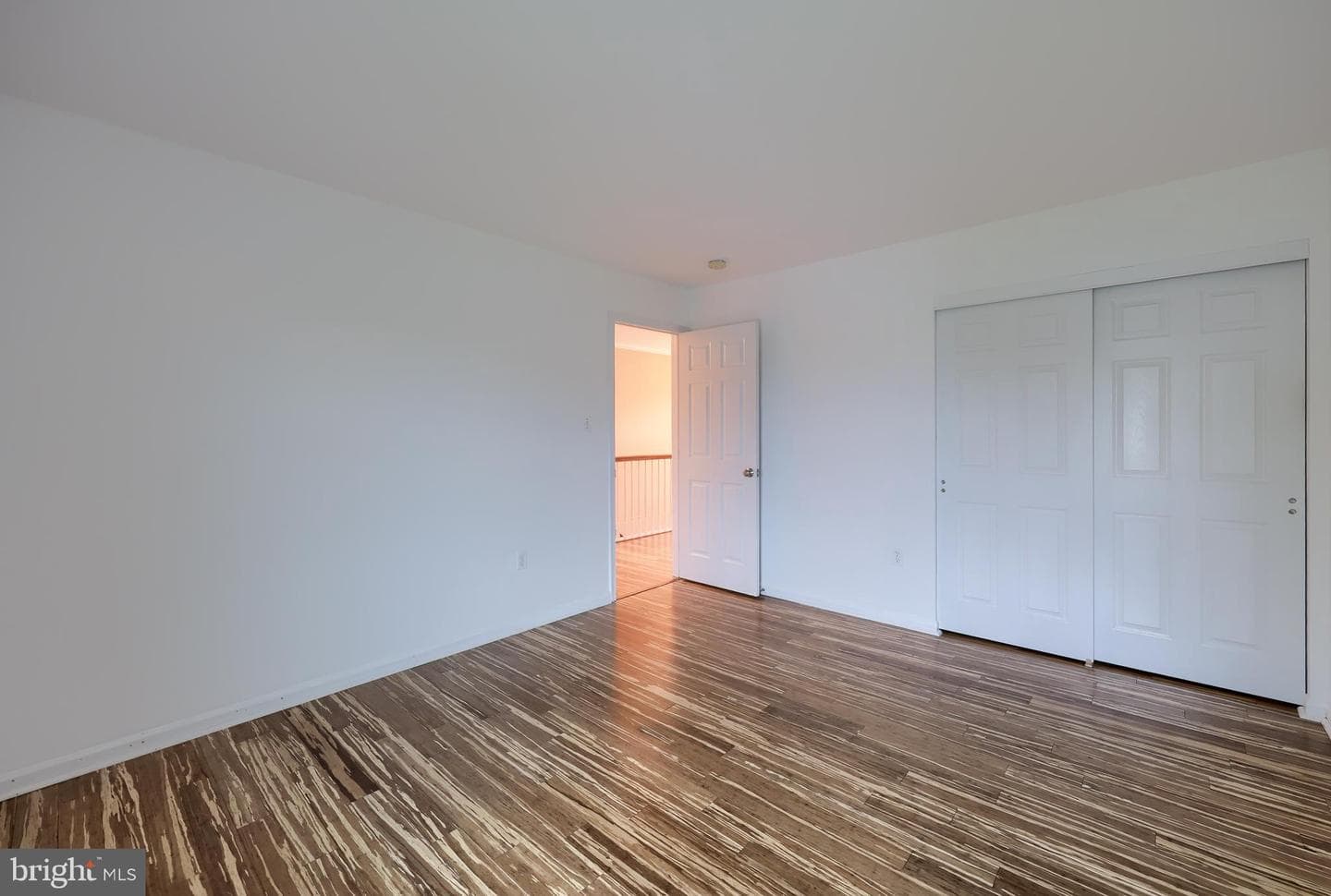 129 Pickwick Circle photo 31