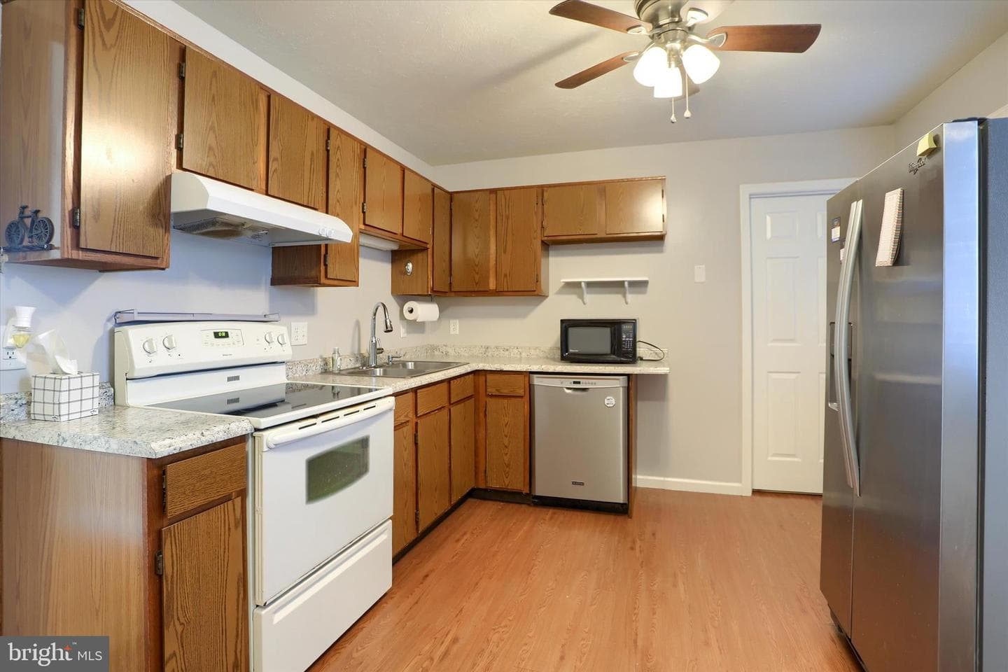 19 Dogwood Lane photo 9