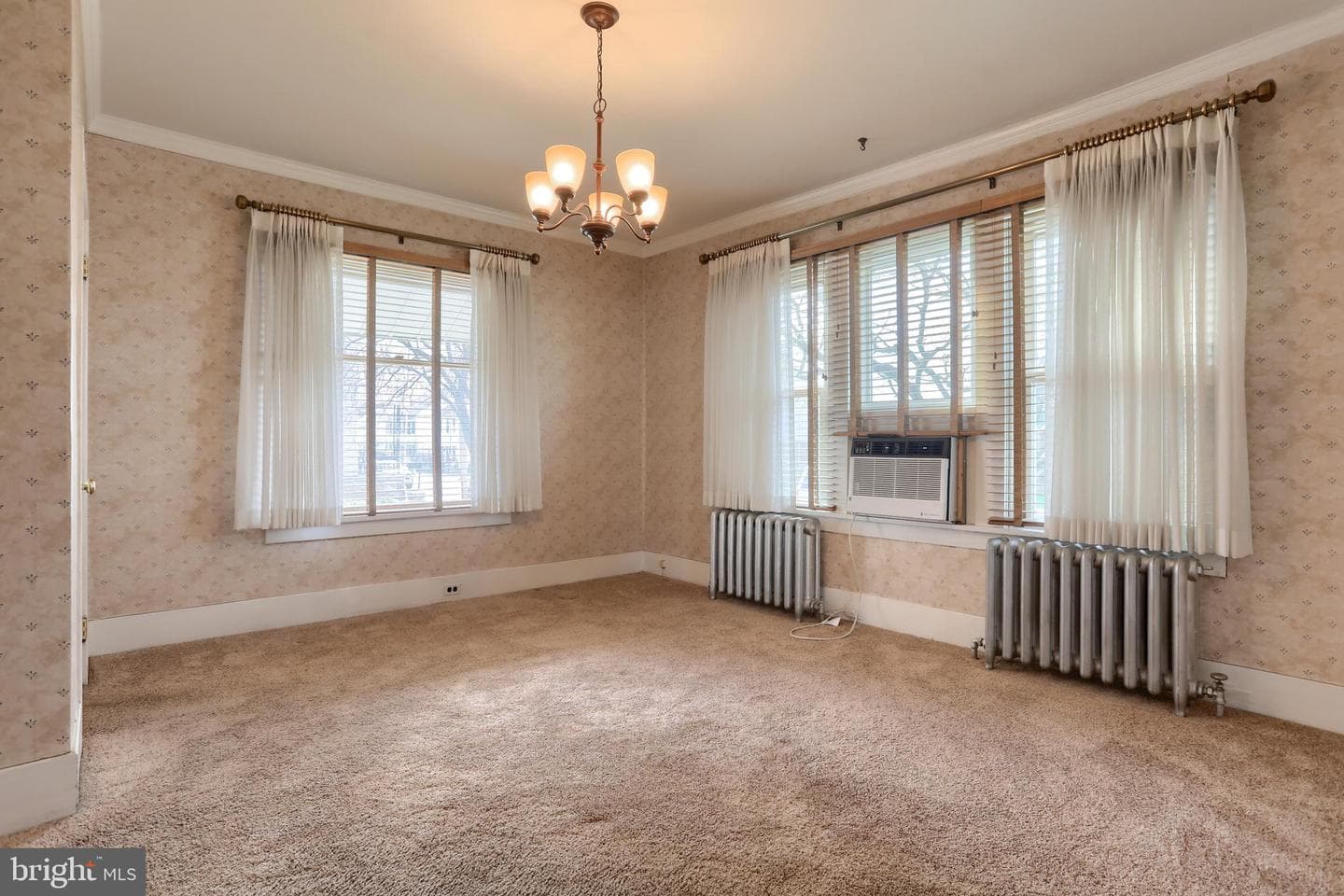 428 S 7th Street photo 12
