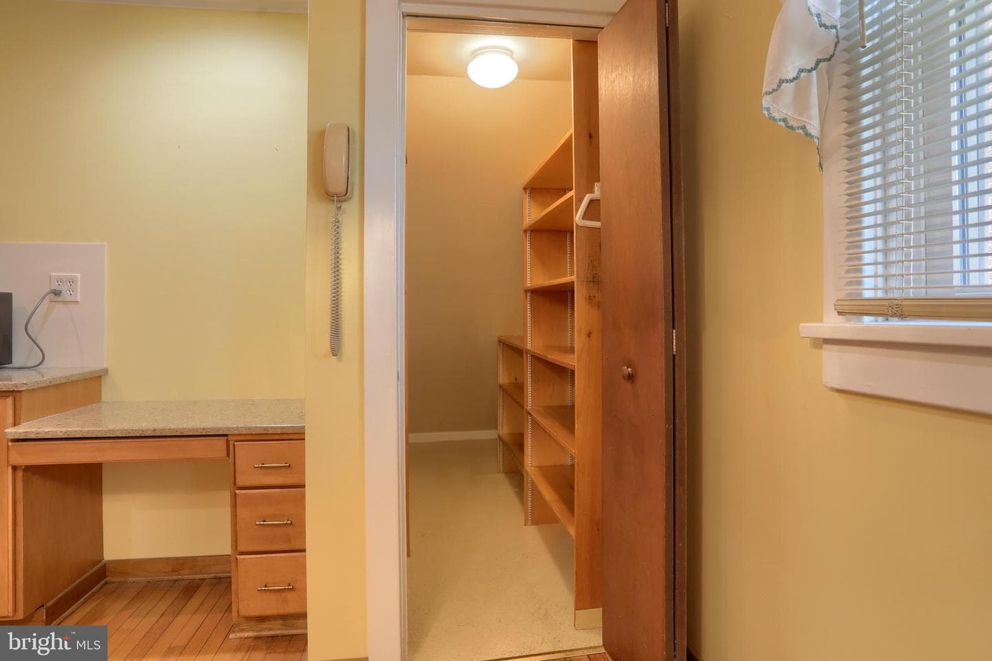 428 S 7th Street photo 16