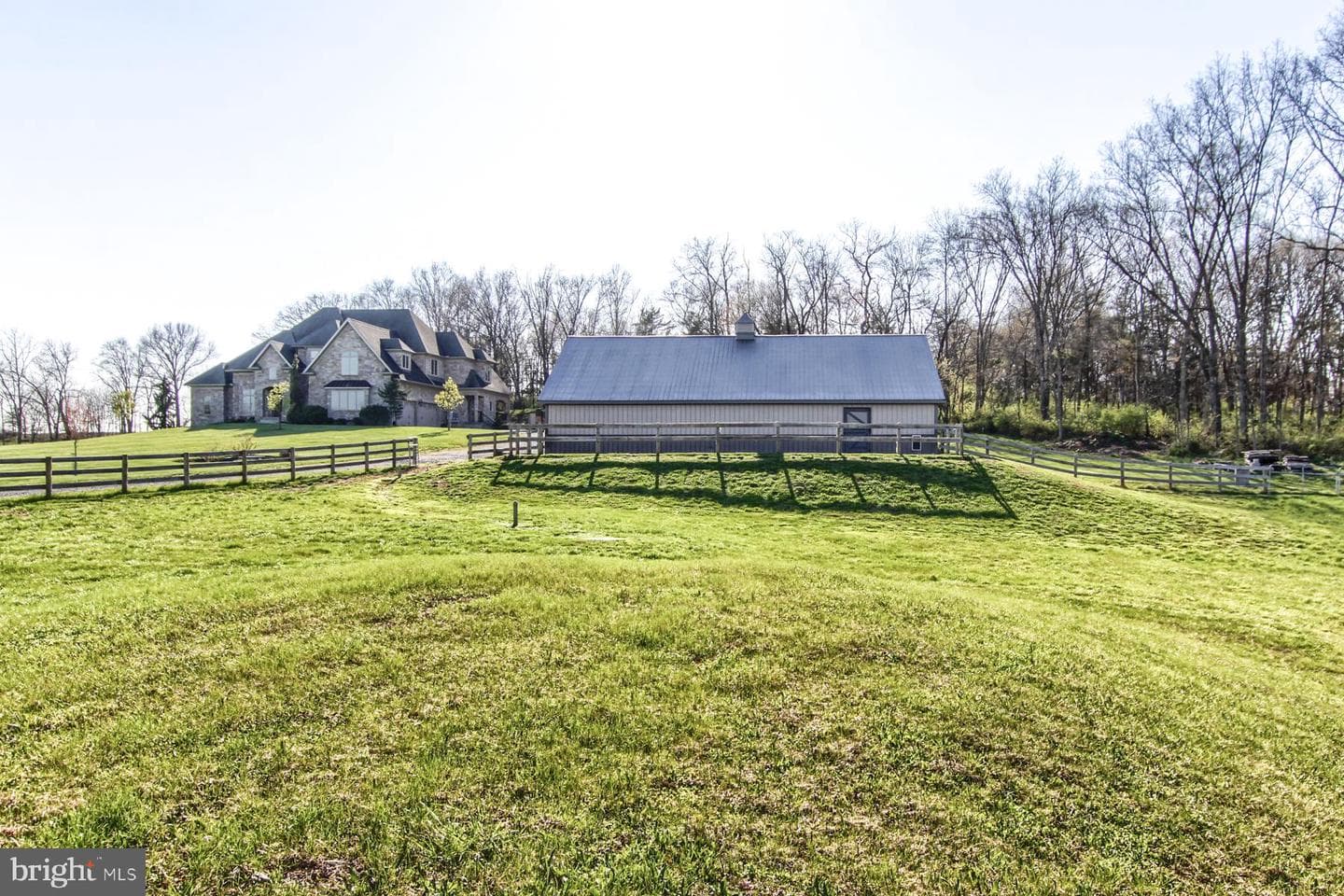 5683 Gingrich Road photo 65