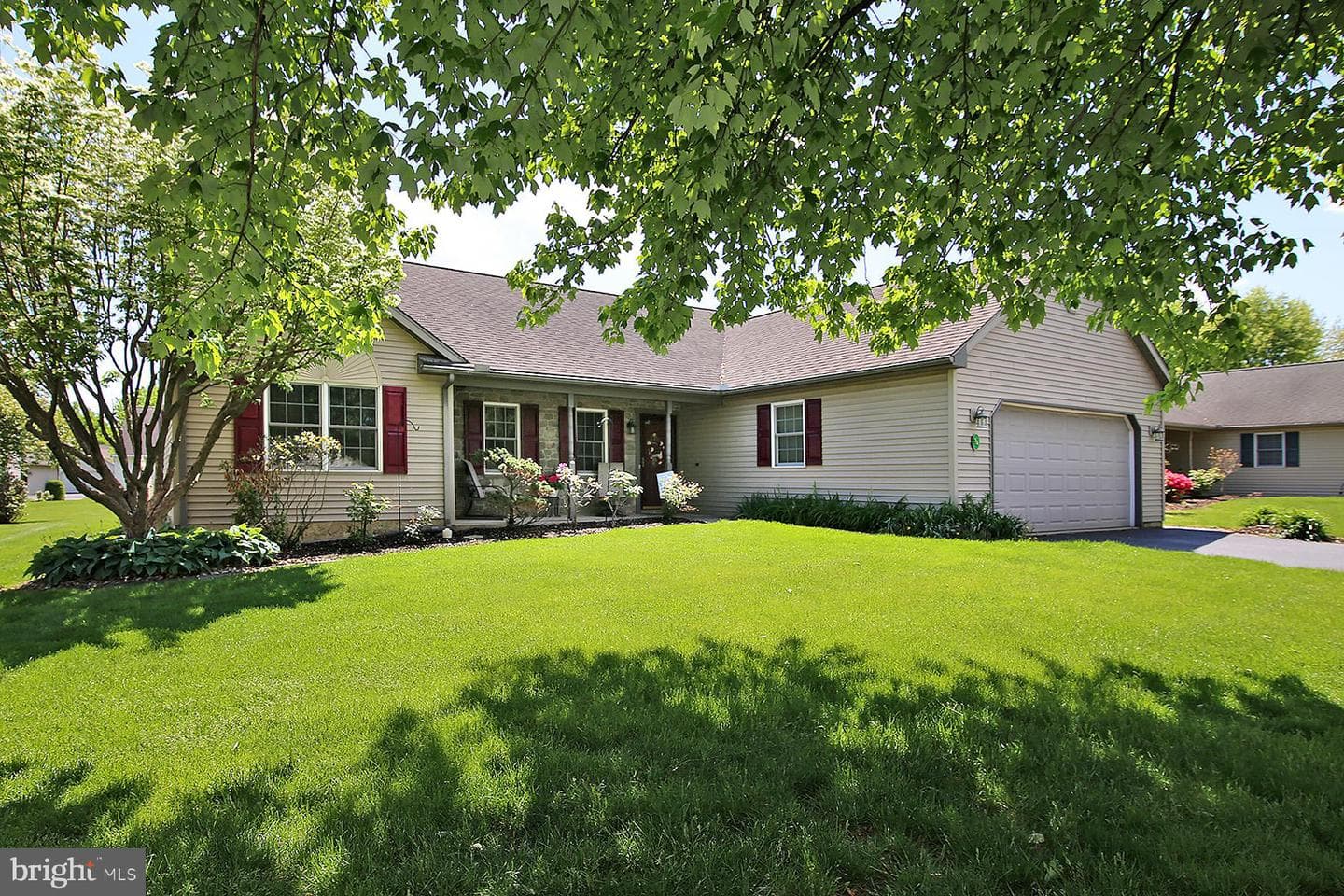 34 Scenic Drive photo 1