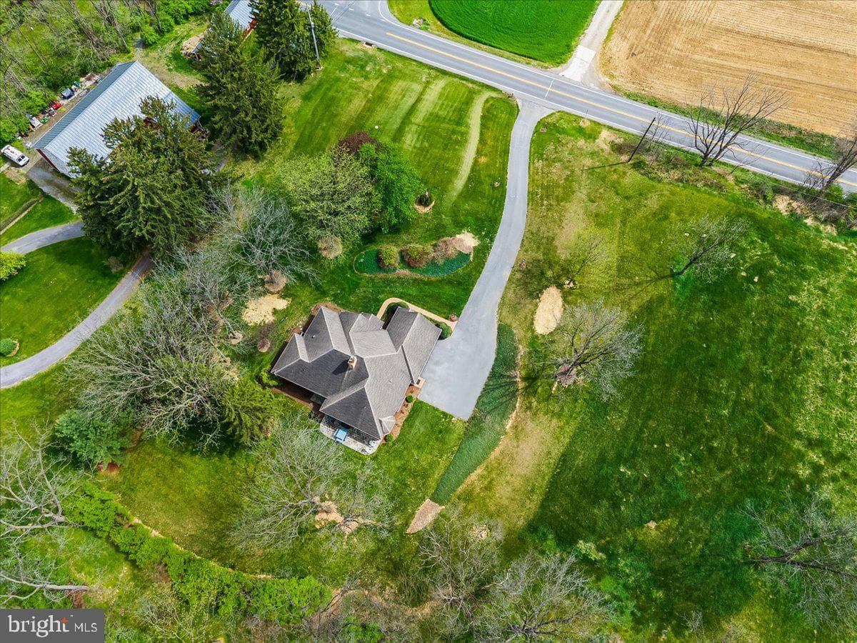 315 Rocherty Road photo 48