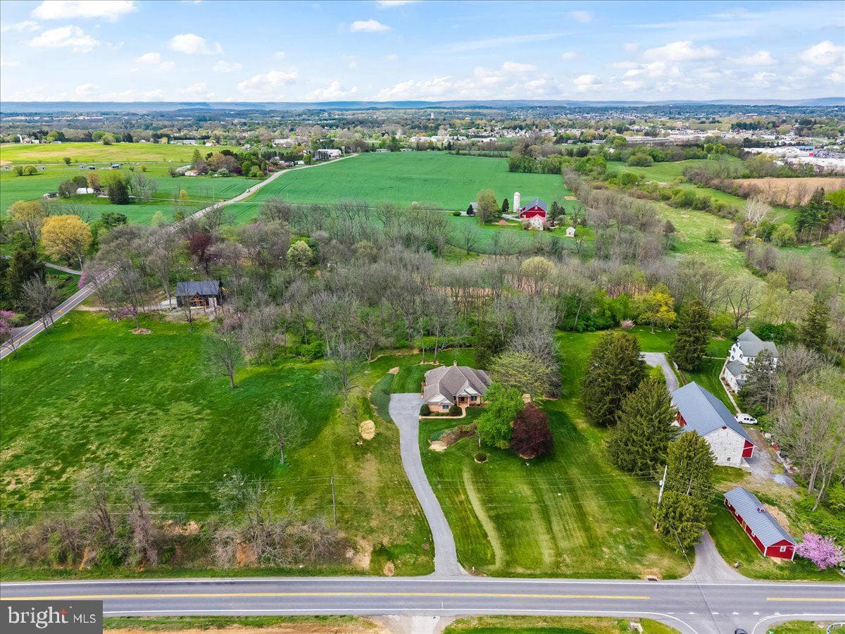 315 Rocherty Road photo 52