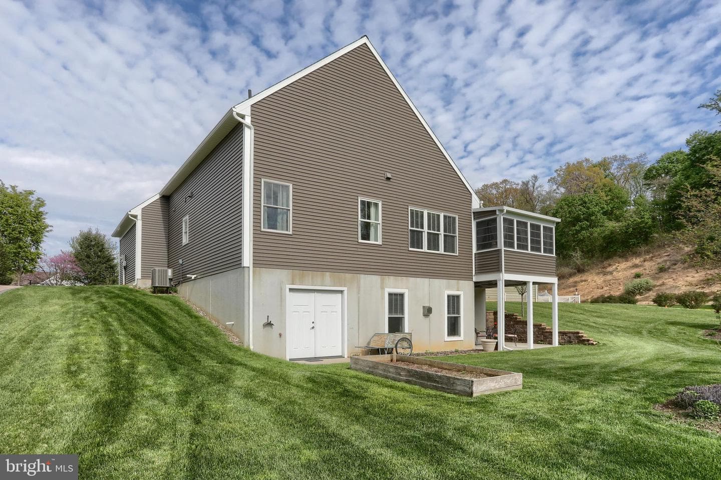 1007 Briarwood Court photo 42