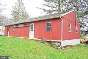 2101 S Forge Road photo 10