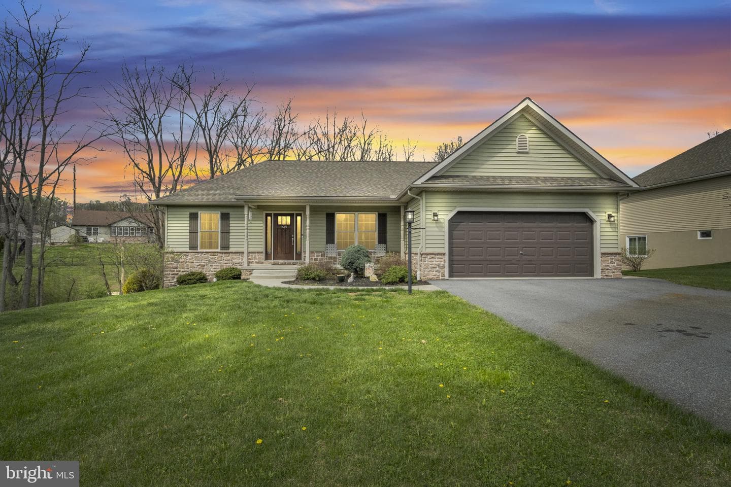 1519 Rolling Meadow Road