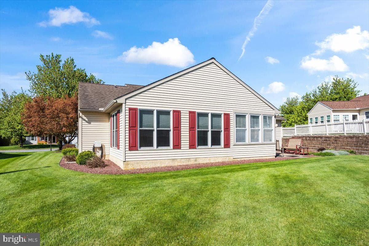 6 Springhouse Drive photo 32