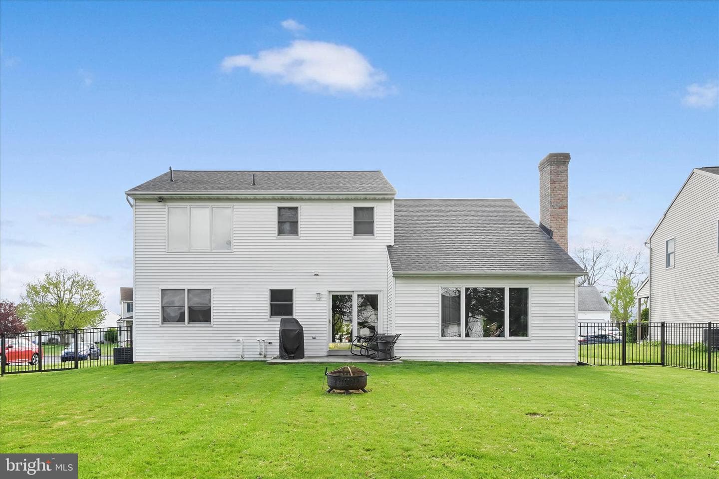 430 Oak Lane photo 30