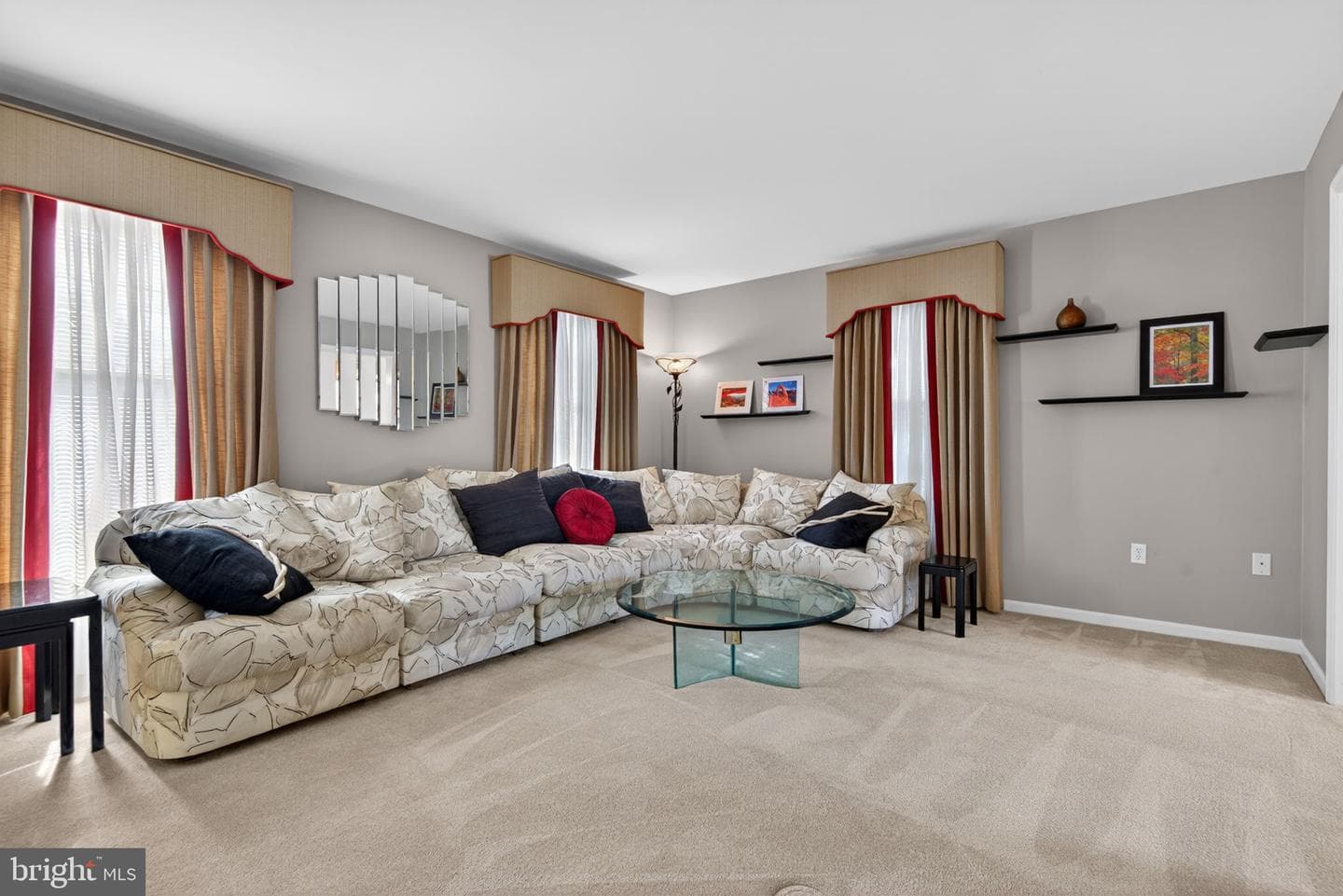 30 Red Maple Circle photo 15