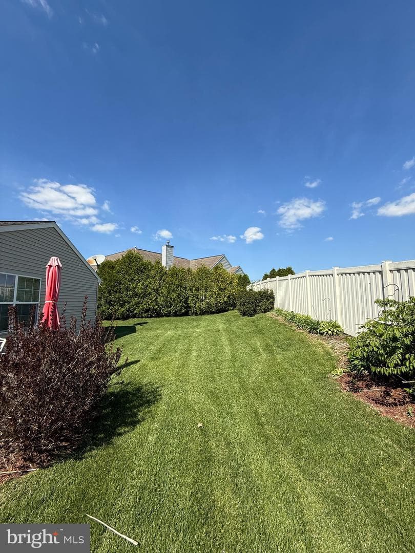 852 Walnut Crest Drive photo 22