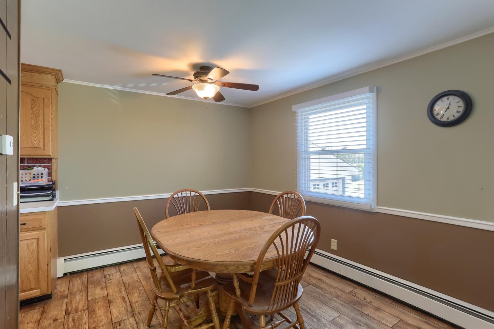 530 E Rosebud Road photo 6
