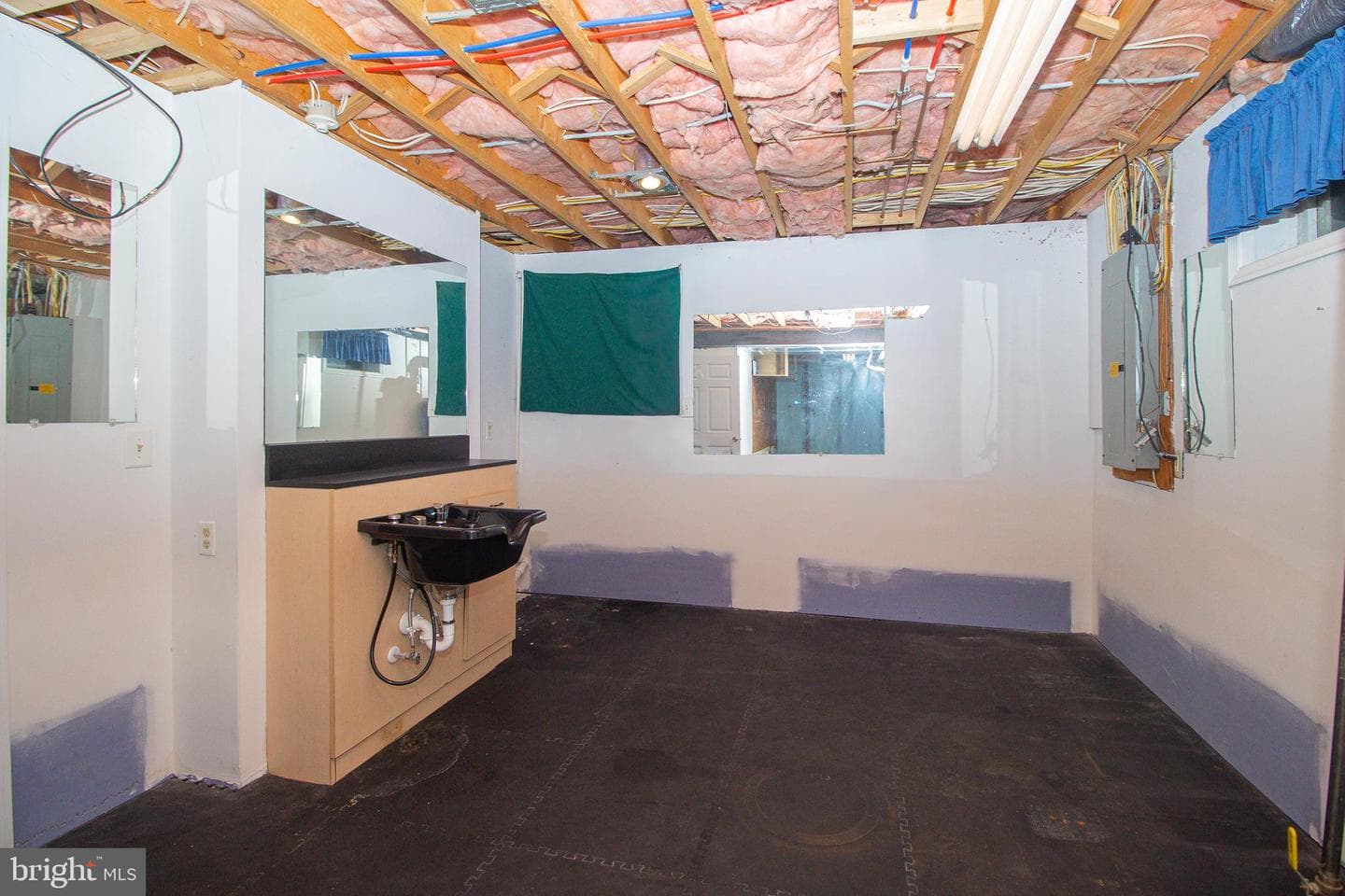 7 Southfield Road photo 31