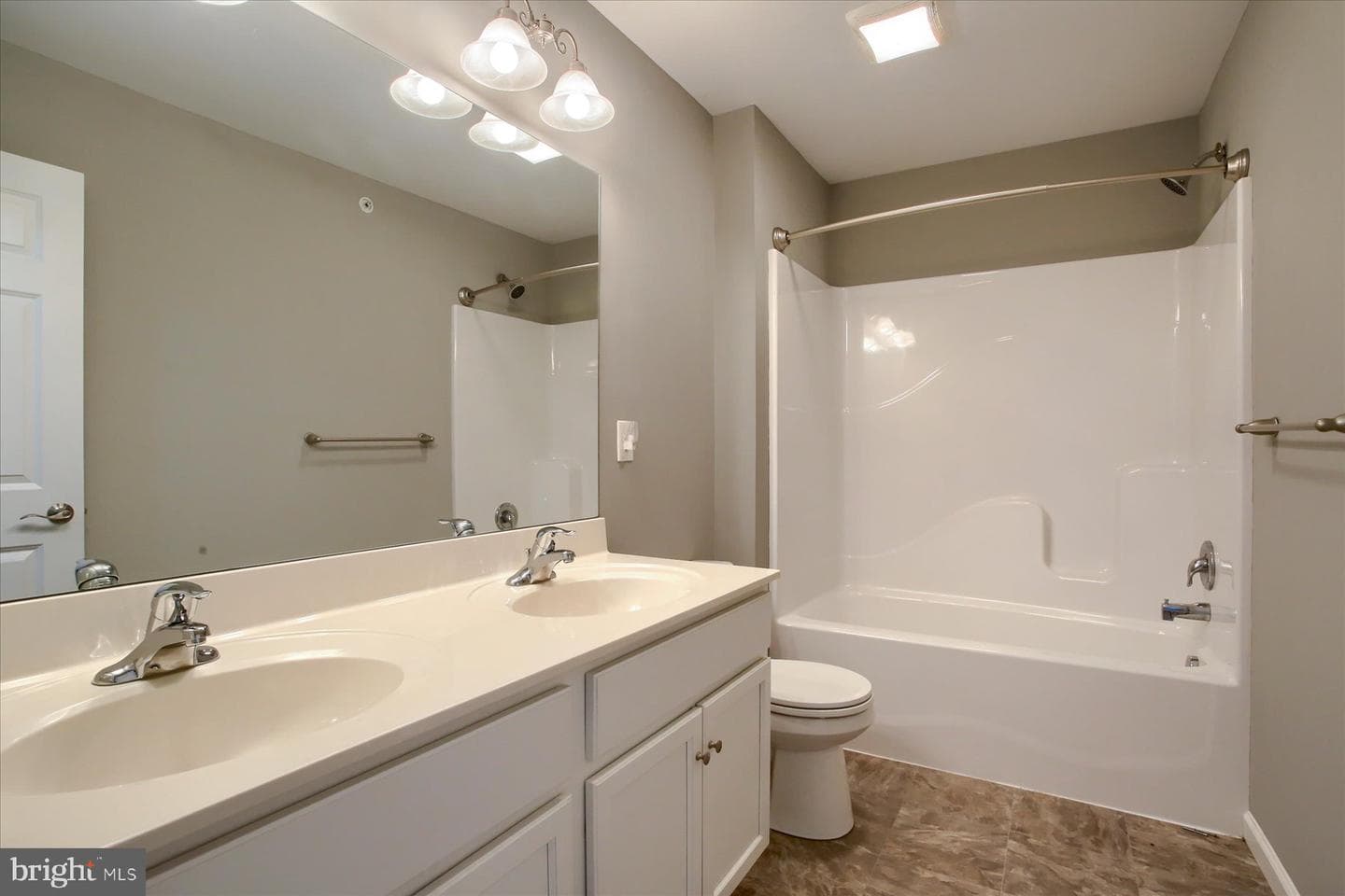 178 Braeburn Way photo 23