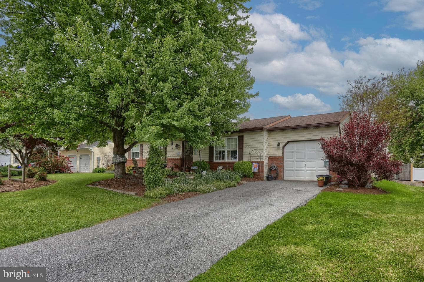 1345 Old Hickory Lane photo 2