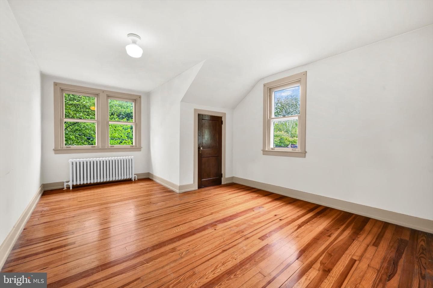 194 Walnut Street photo 25