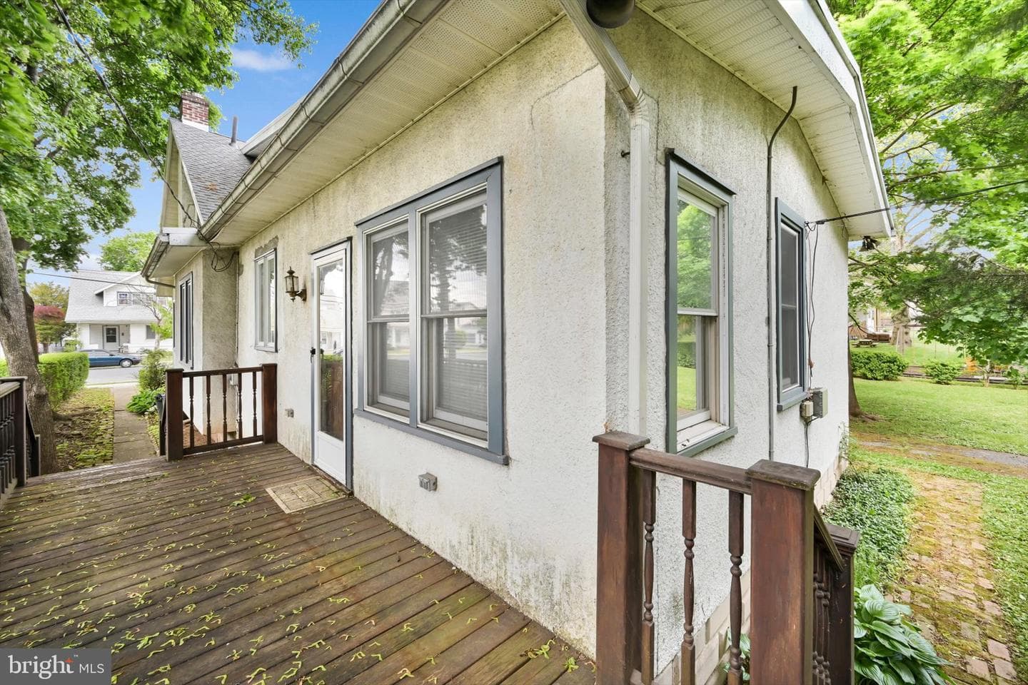 194 Walnut Street photo 32