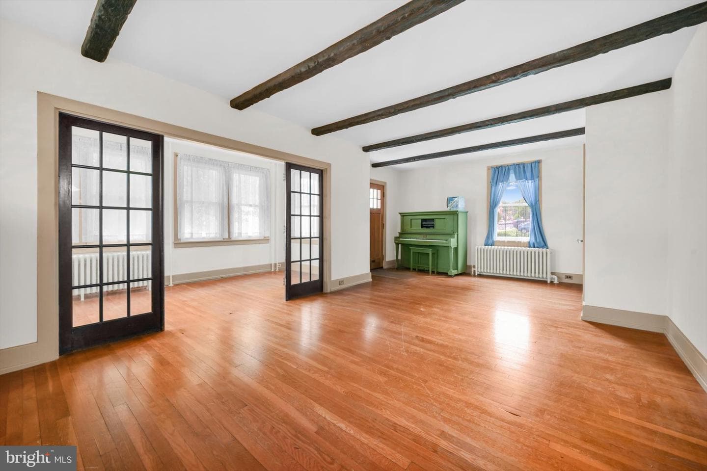194 Walnut Street photo 8