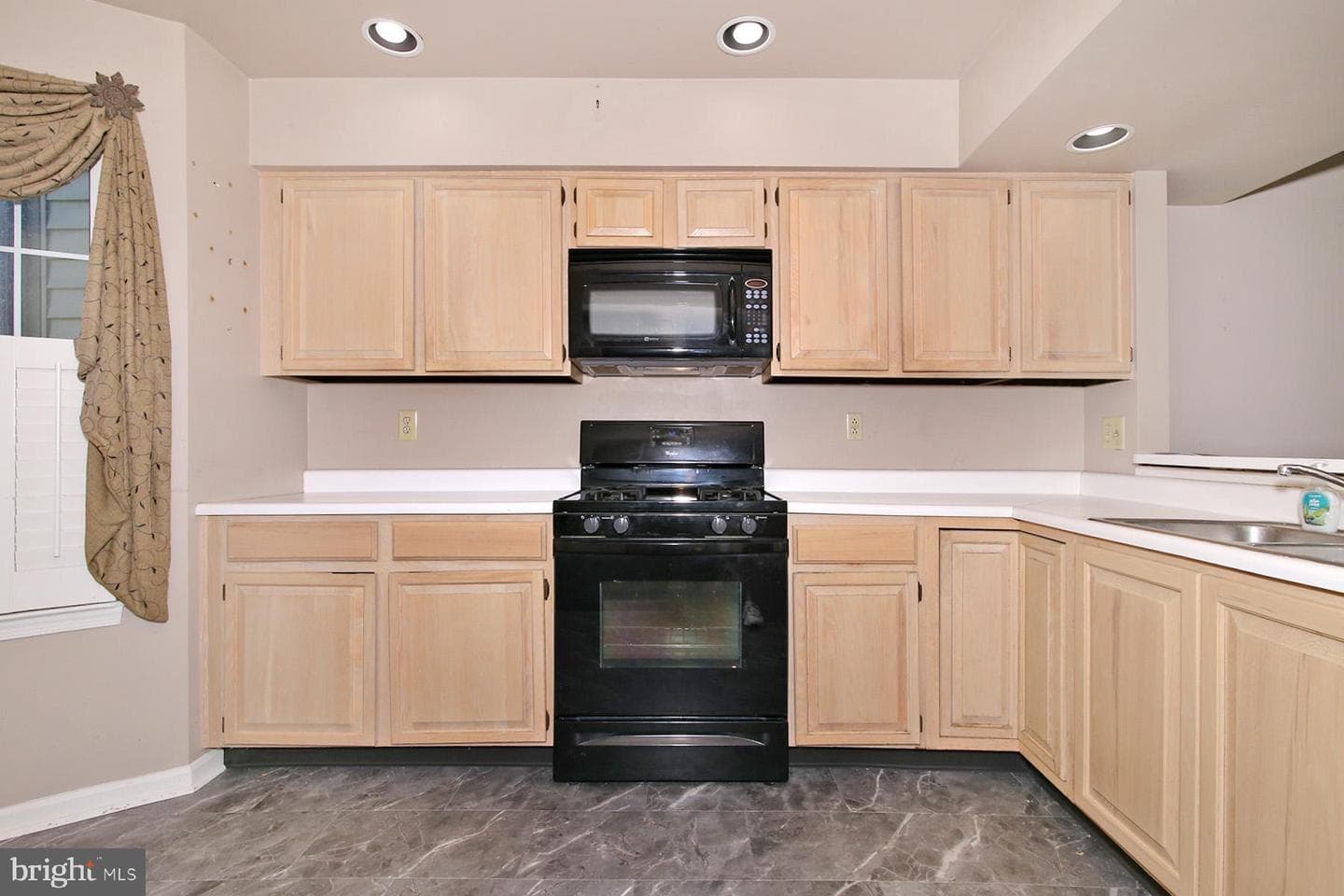 14 Shady Ln U-0001 photo 19