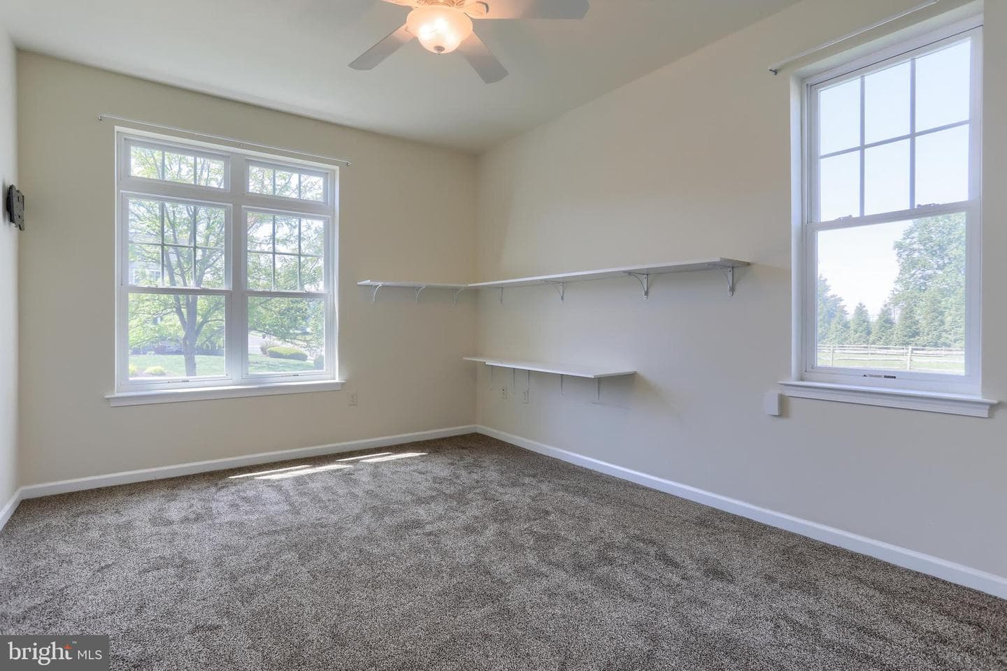 103 Windermere Dr photo 21