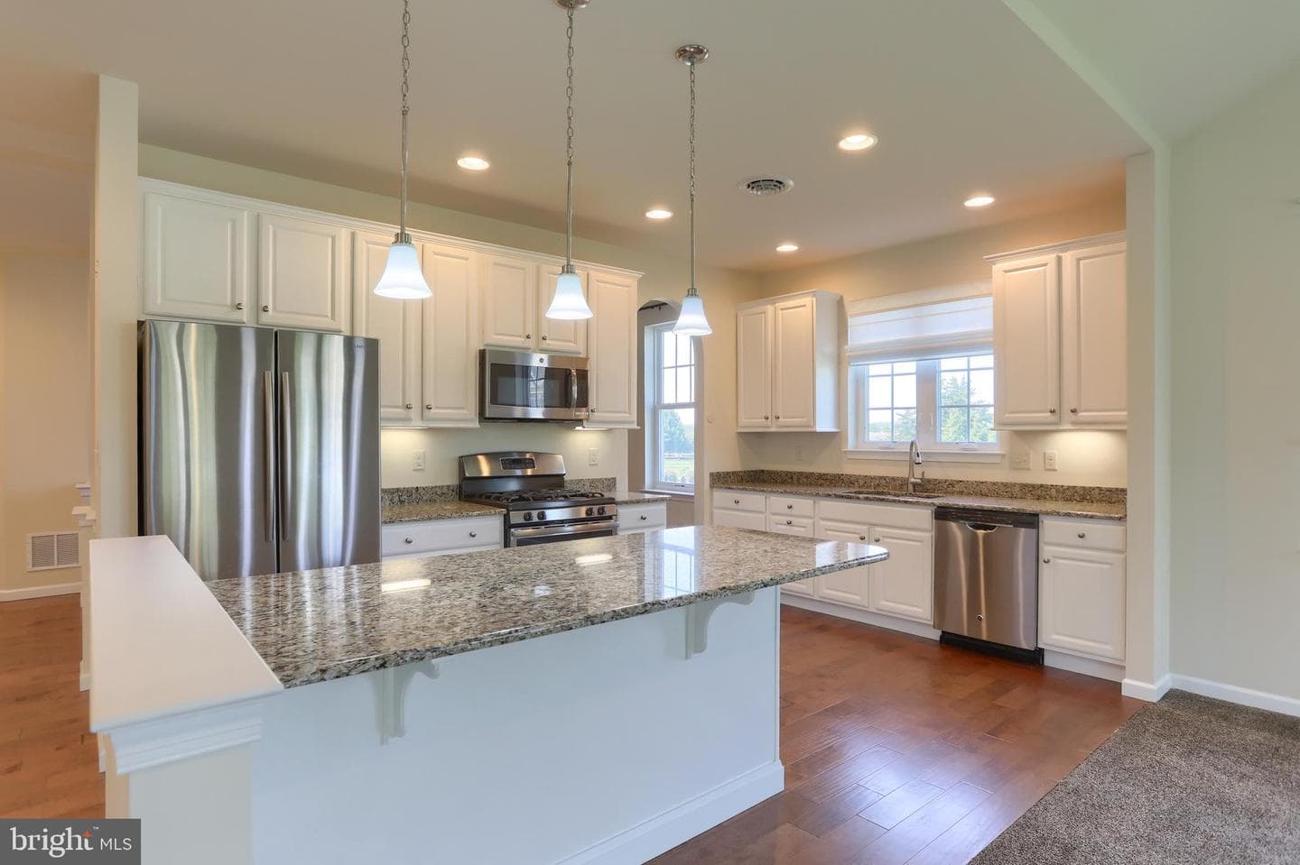103 Windermere Dr photo 9