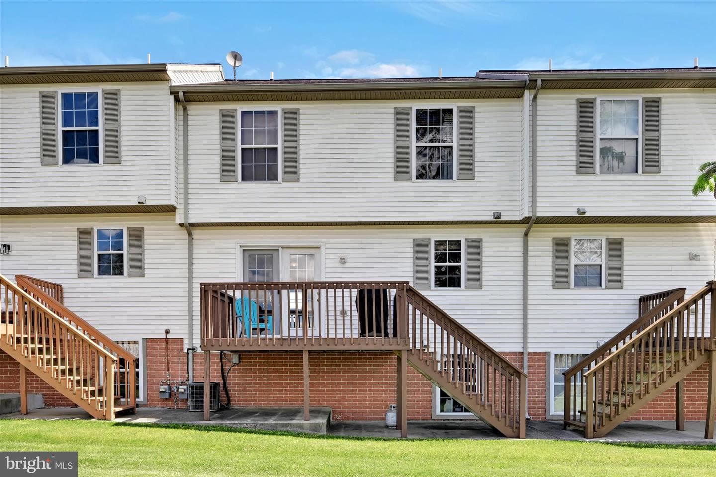2177 Penn St L-0232 photo 27