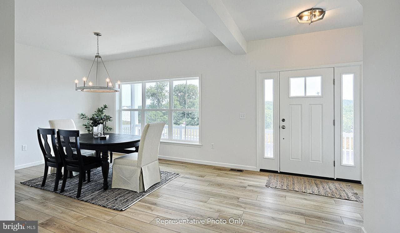 109 Copper Ridge Drive photo 3
