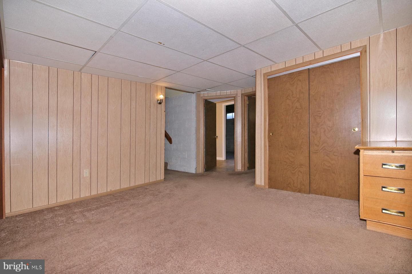 1634 Elm St photo 24