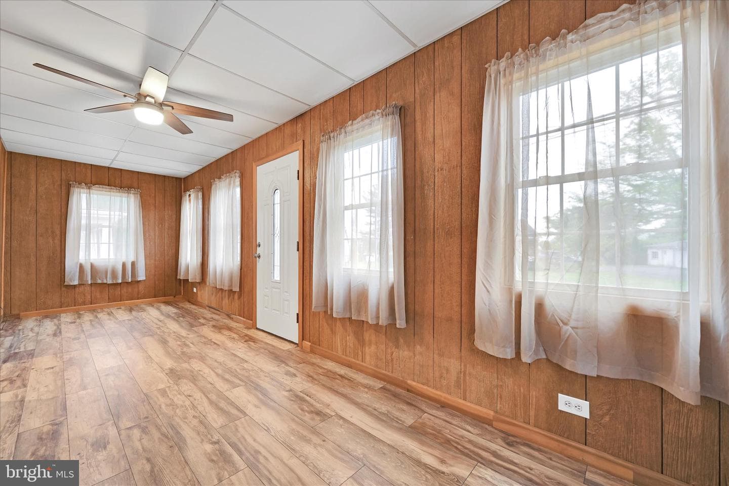 2113 Water Street photo 11