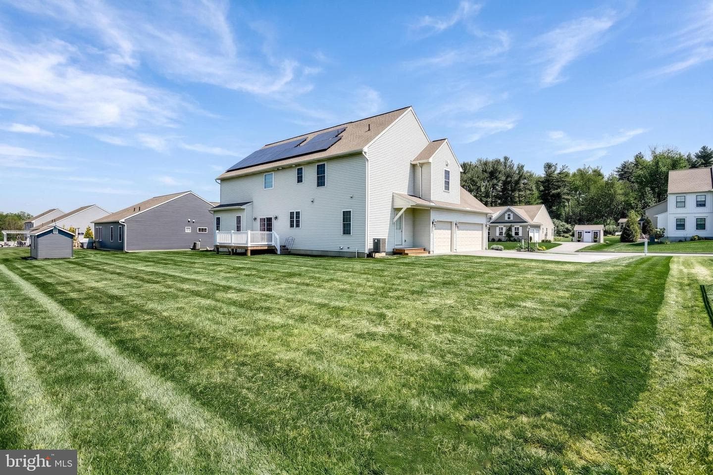 1549 Cambridge Drive photo 64